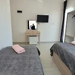Cetin بيت شباب *